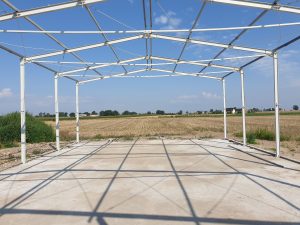 Plechová garáž 8×12 x4m – konstrukce pro samozakrytí plechem nebo pur panelem