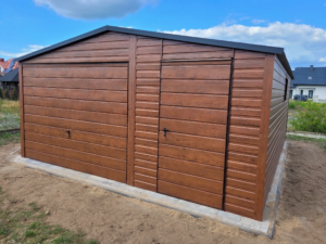 Plechová garáž 5×6 m – Zlatý dub světlý "HONZA"