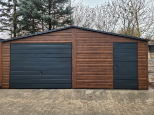 Plechová garáž 7×6 m – zlatý dub/grafit "OCTAVIUS"