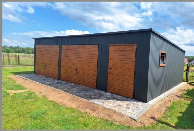 Plechová garáž 8×6 m – grafit tmavý matný/ zlatý dub "BOLESLAV"