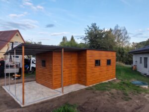 Plechová garáž 3,5×6 m + přístřešek 3,5×2 m – Zlatý dub tmavý "MIA" Doprava a montáž zdarma